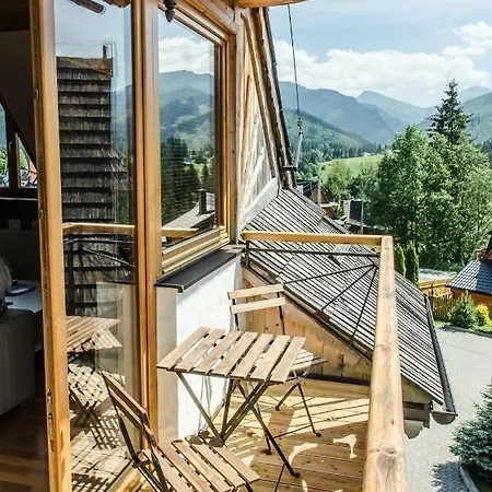 4 Seasons 코스실리스코